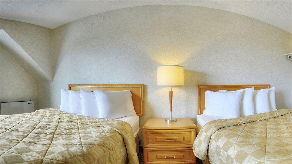 Comfort Inn Simcoe Extérieur photo