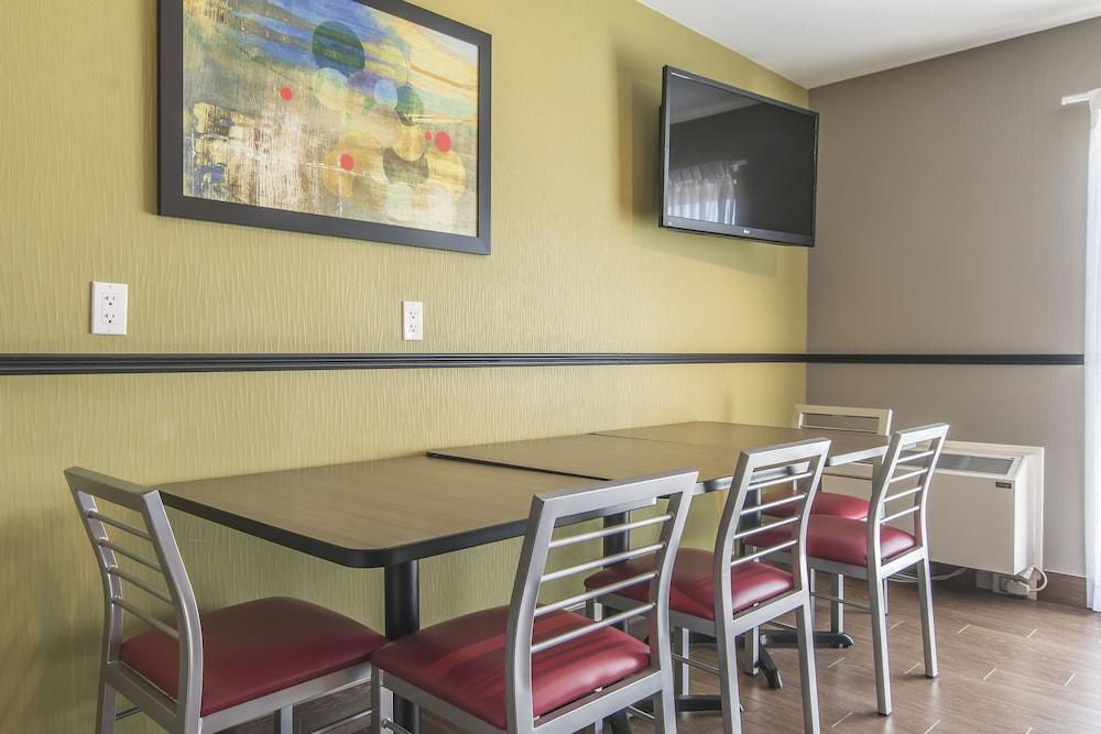 Comfort Inn Simcoe Extérieur photo