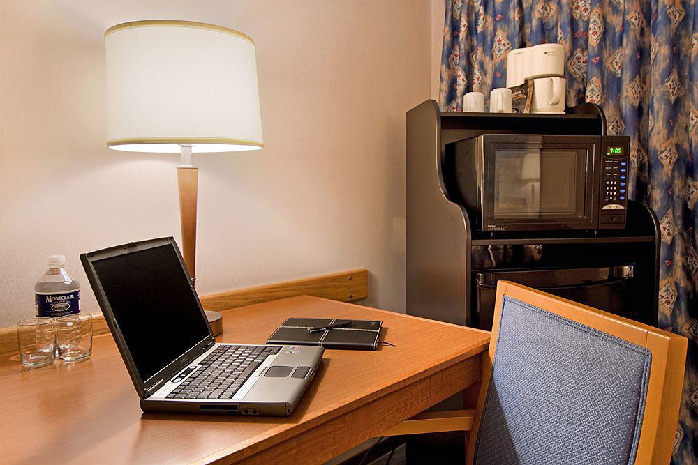 Comfort Inn Simcoe Extérieur photo